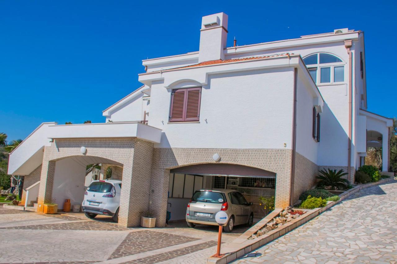 Apartments Grand & Plav In Krk 克尔克 外观 照片
