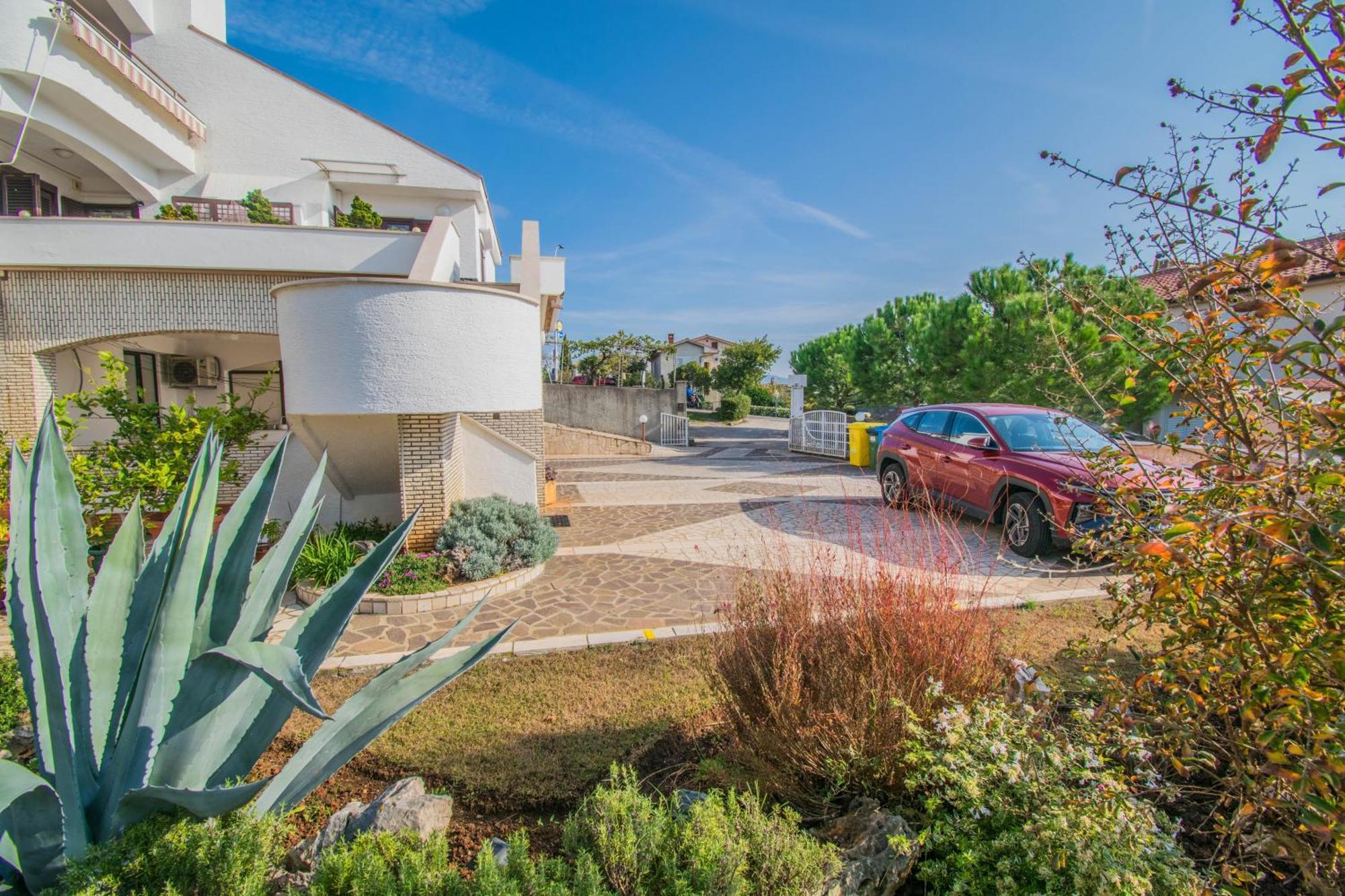 Apartments Grand & Plav In Krk 克尔克 外观 照片