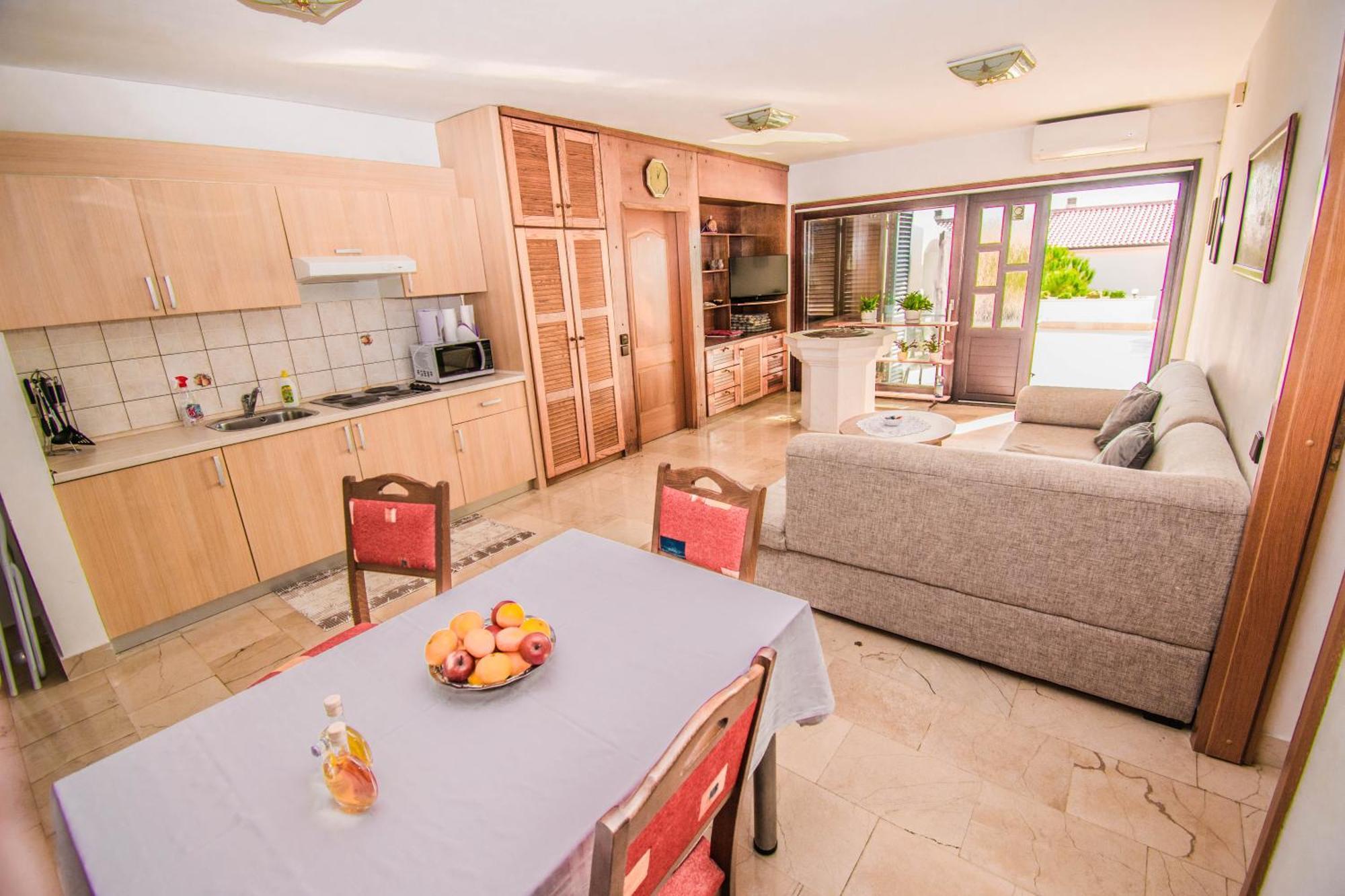 Apartments Grand & Plav In Krk 克尔克 外观 照片