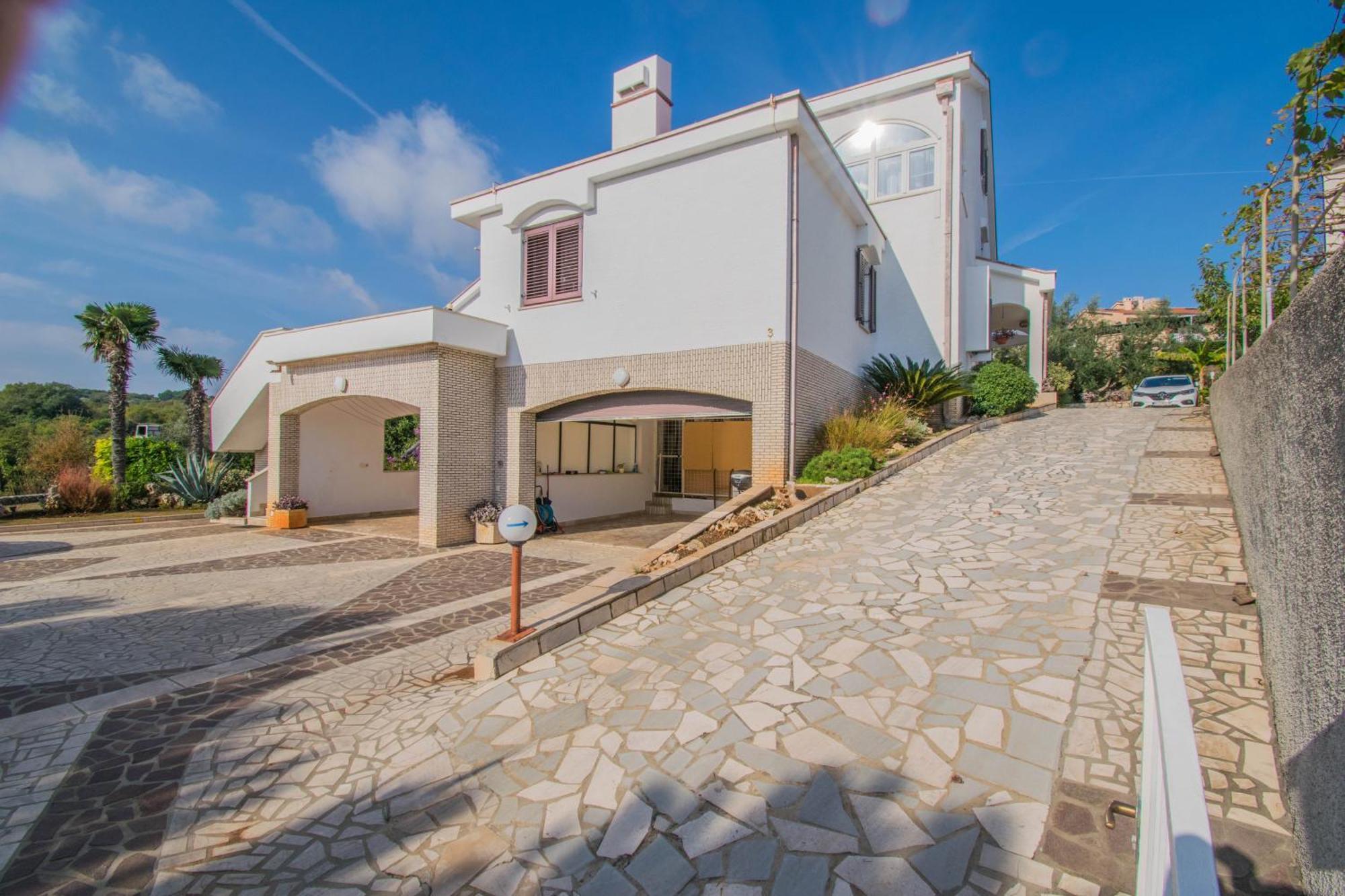 Apartments Grand & Plav In Krk 克尔克 外观 照片